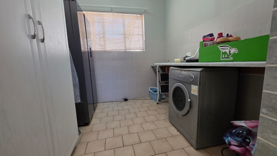 2 Bedroom Property for Sale in Flamwood North West
